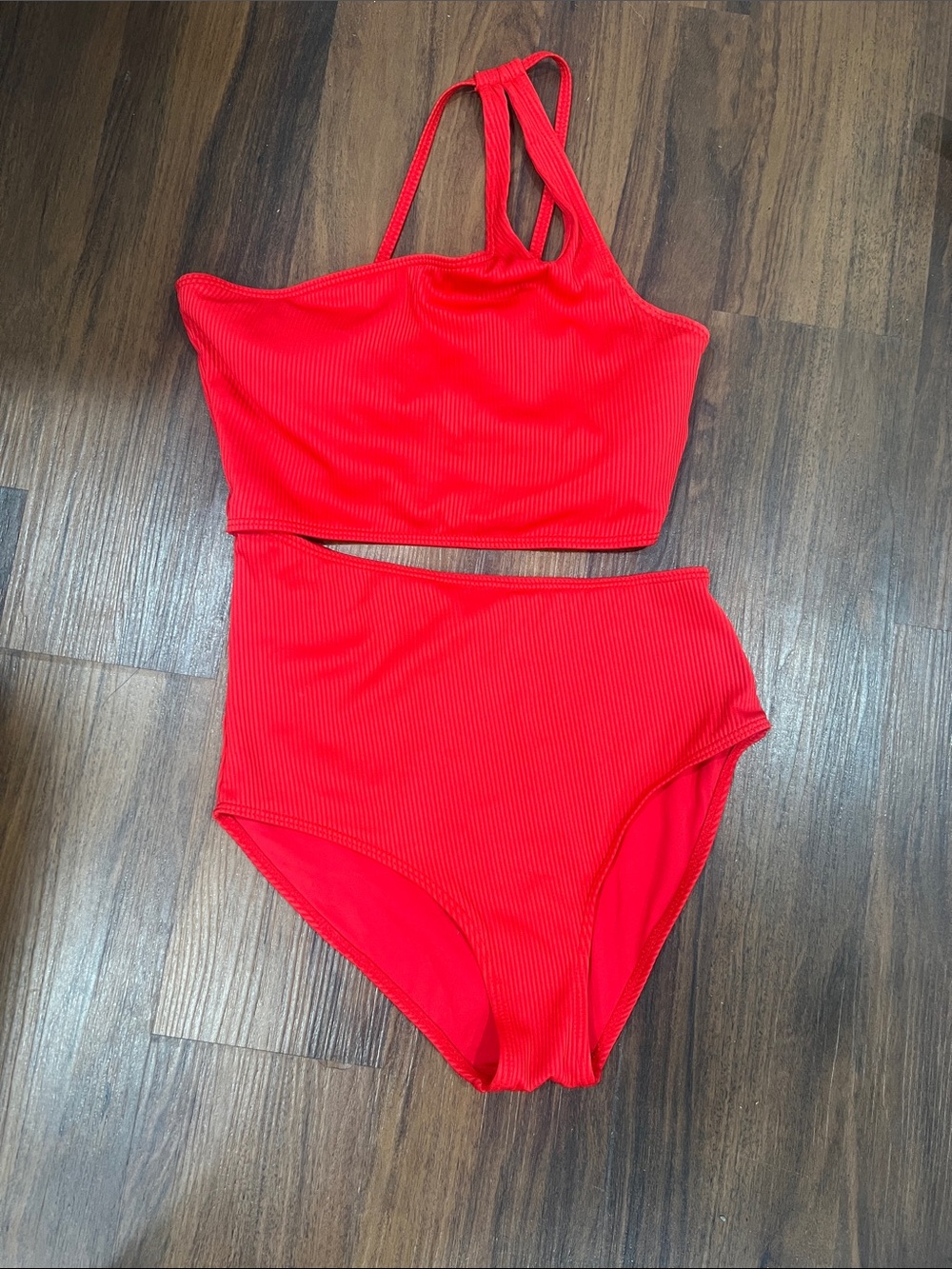 Asymmetric One-Shoulder Ribbed One-Piece Swim - Red
